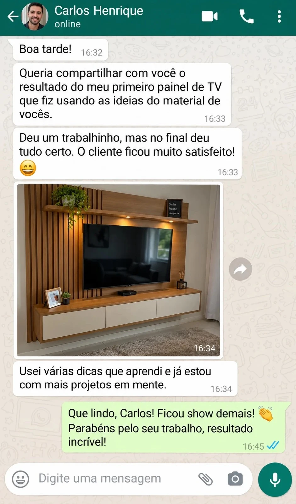 Depoimento de cliente sobre um painel de televisão